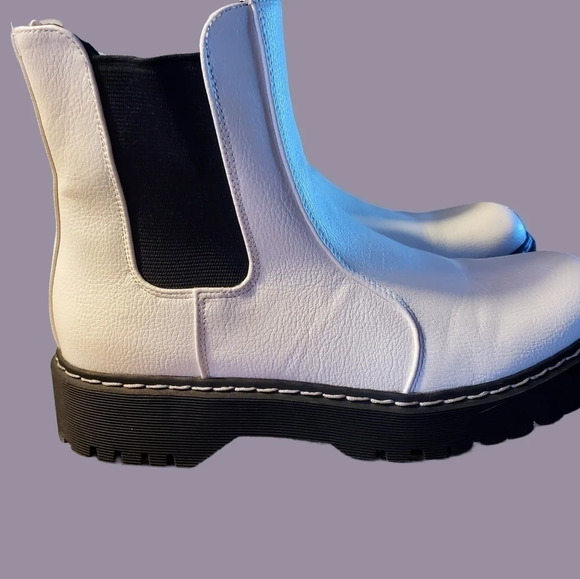 Sincerely Jules White Hippie 10 Slip on Boot - Picture 10 of 15